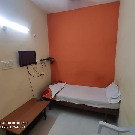 Hotel Sai Nivas Residency היידראבד מראה חיצוני תמונה